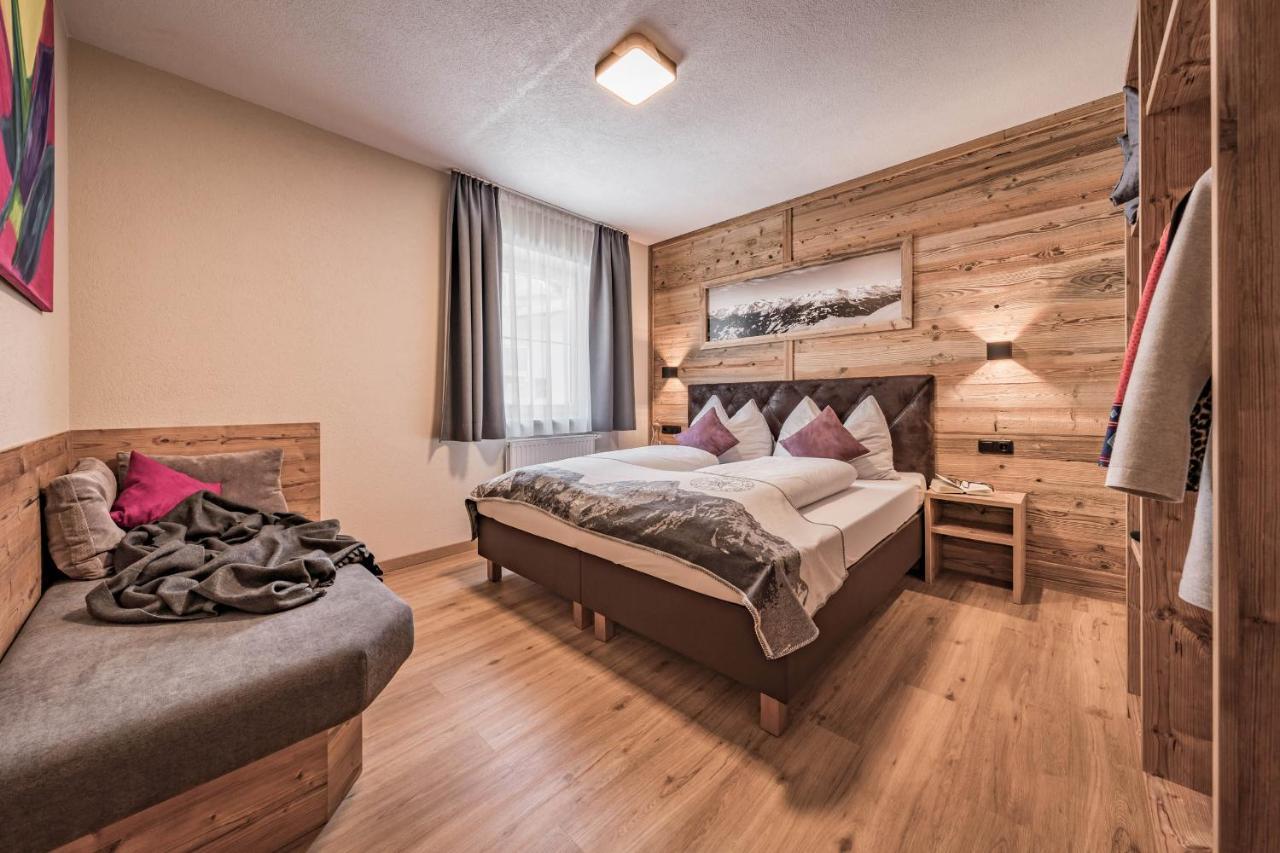 Villa Romantica Appartement Mayrhofen Exterior photo
